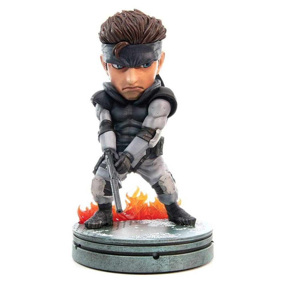first 4 figures metal gear solid solid snake standard edition figure 26 cm gris