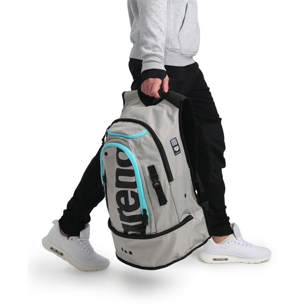arena fastpack 3.0 40l backpack gris